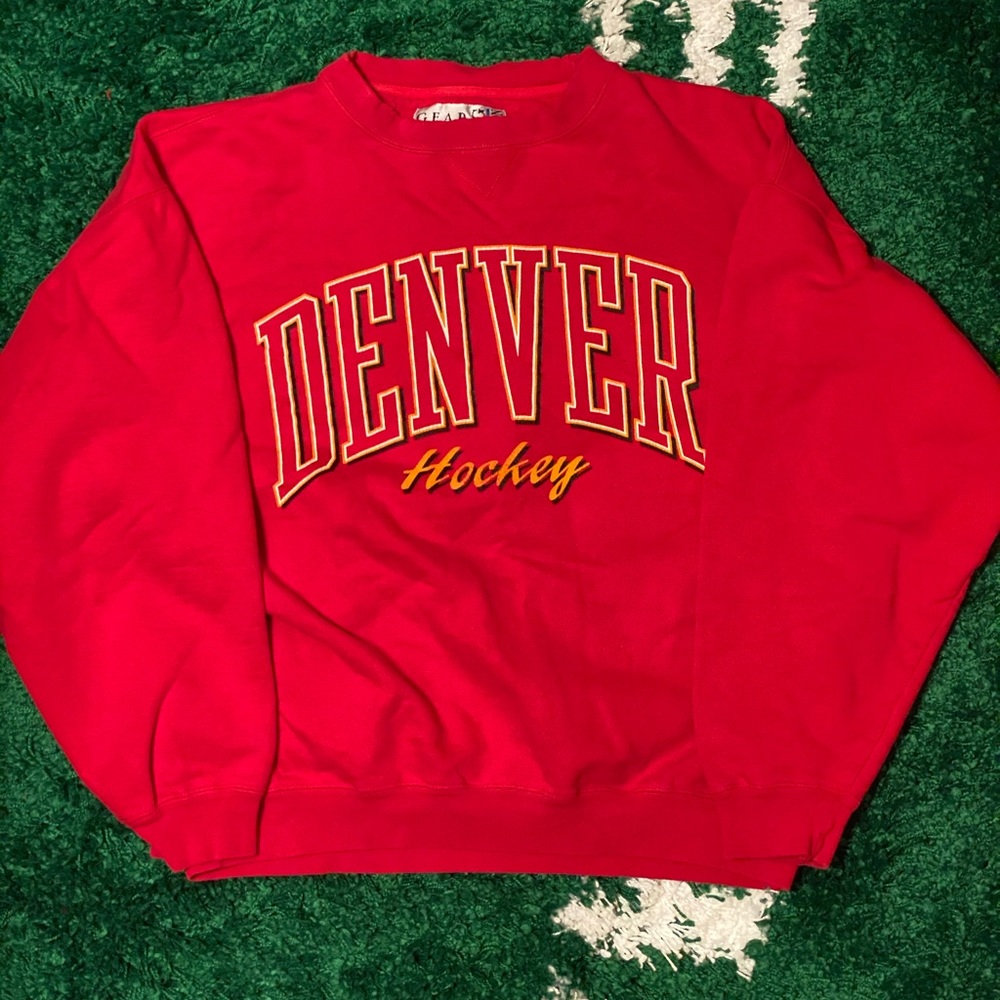 Vintage denver hockey crewneck